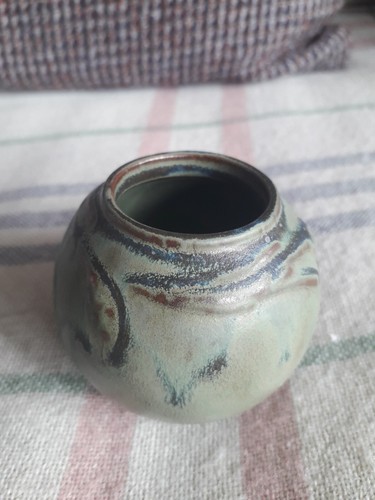 Vase très original - , en