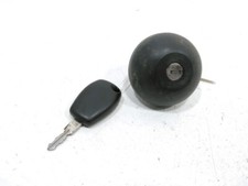 BOUCHON DE RESERVOIR A