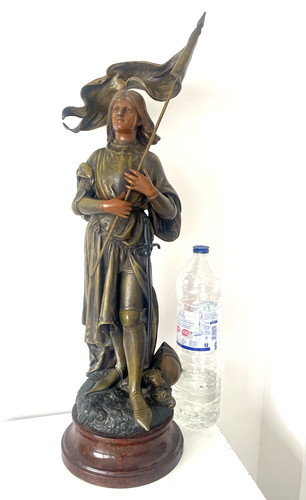 Imposante sculpture jeanne - ,