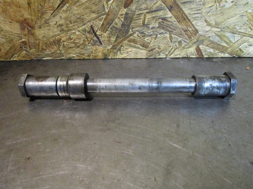 Axe roue avant - de,