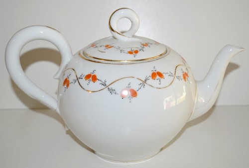 Jolie theiere porcelaine - jolie,