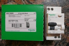 DISJONCTEUR DIFFERENTIEL 40A 30mA COURBE C, SCHNEIDER ELECTRIC A9N19669 40AMPERE