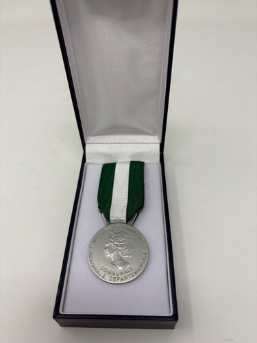Médaille travail - mÉdaille,