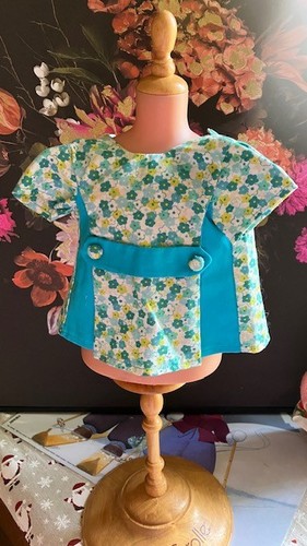 Robe neuve pour poupee marie - neuve,