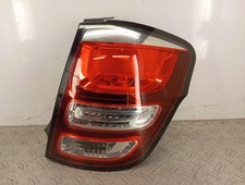 Feu arriere principal droit