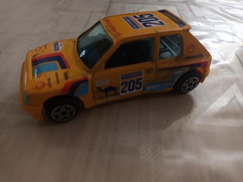 Peugeot 205 turbo burago - 205,
