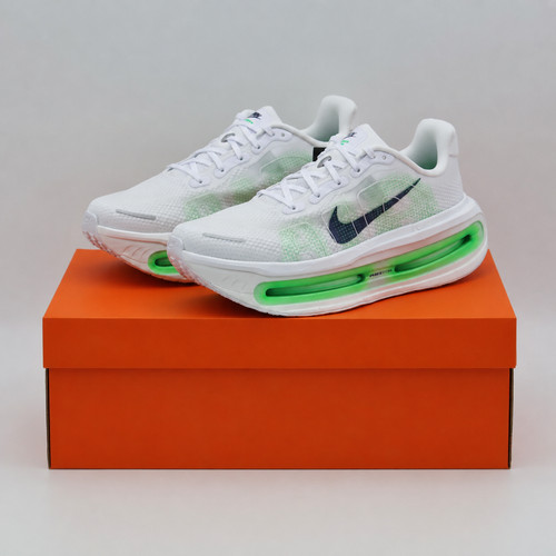 Hq2050 102 nike vomero - nike, premium