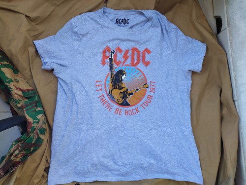 Tee shirt officiel ac - tee,