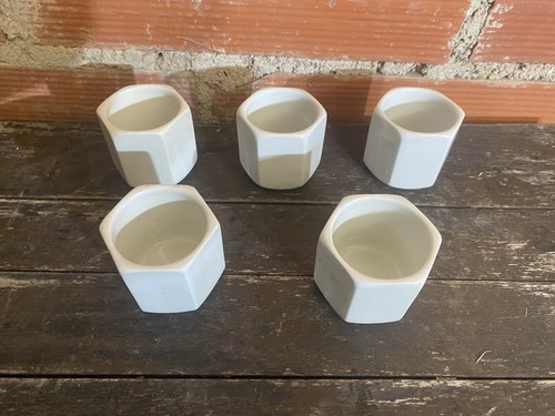 Série pots yaourts - série,