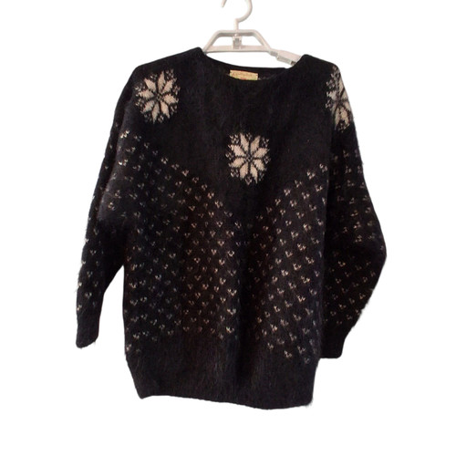 Hand knit sweater - , large