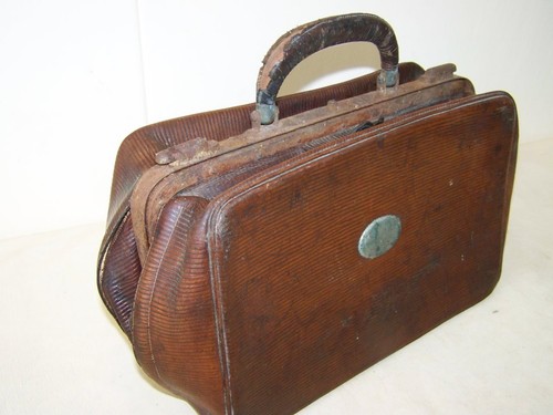 Grande ancienne trousse - grande,