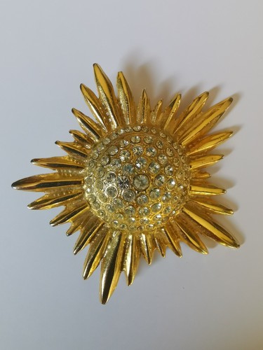 Broche soleil doré - , avec