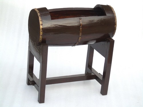 Ancien tonneau vin bois - À,