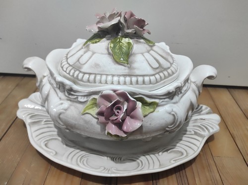 🍀Soupière porcelaine
