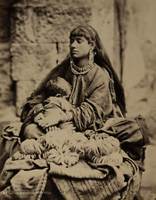 P. Sebah, la marchande de verreries, son enfant endormi, Égypte  Vintage print, 