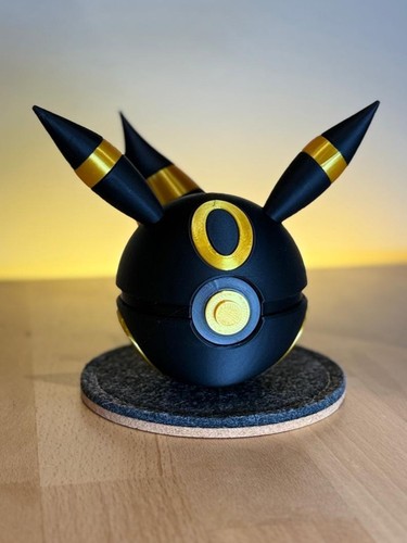 Pokeball pokemon noctali - pokeball,