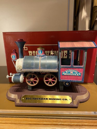 Disney collection attraction - disney,