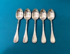 1 cuillère à entremet