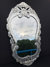MIROIR DANS CADRE EN BOIS