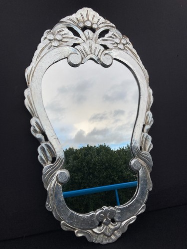 Miroir dans cadre bois - en,