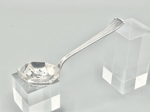 Cuillère saupoudrer - à,