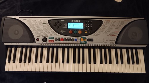 Yamaha psr 240 portatone - portatone, 61