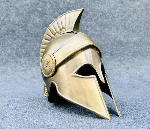 Casque grec médiéval romain