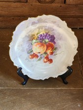  Ancien Plat Coupe  Porcelaine Ceramique A Decors De Fruits Bord Doré Limoges ?