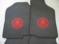 Tapis de sol en velours pour Volkswagen Golf 2+G60 noir/rouge