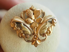 BROCHE ANCIENNE PLAQUE OR