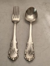 Paire Couvert Ancien Monogrammé.Style Chippendale. Plaqué Argent.