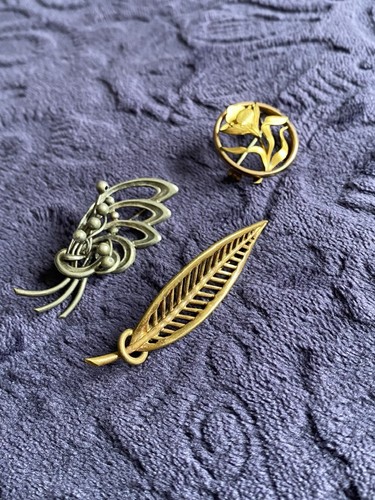 Trois broches vintage art