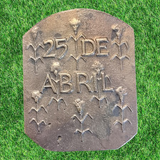 Médaille de bronze / 25 avril / Jour de la révolution des œillets