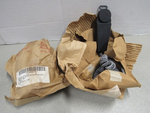 M80 microphone handset - us,