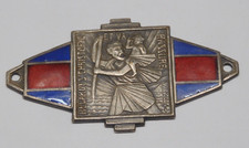 -ANCIEN BADGE AUTOMOBILE SAINT