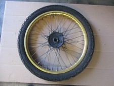 Roue avant avec pneu bon état Yamaha 600 XT Ténéré - 43F - 34L - 55W - 1VJ - 2KF