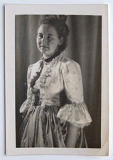 Jeune femme costume rococo marie antoinette - Photo ancienne snapshot