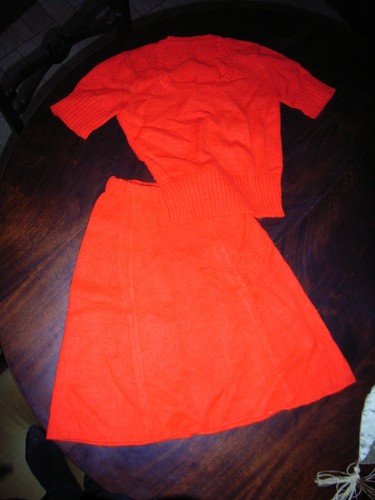 Ensemble jupe pull laine - jupe,