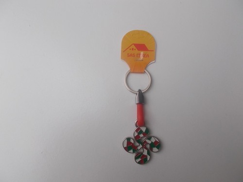 Porte clé croix basque