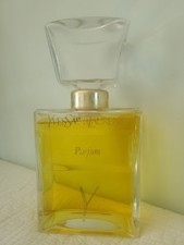 factice géant parfum Y de ST