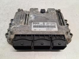 Calculateur moteur opel movano - calculateur,