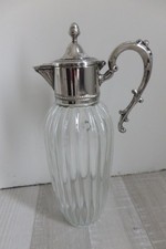 ancienne carafe aiguière