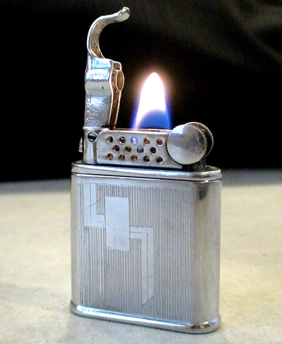 Briquet ancien nova tempête - nova,