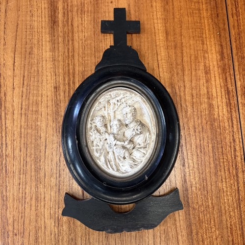 Médaillon religieux ancien