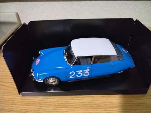 Citroen rallye 1963 sky - ds,