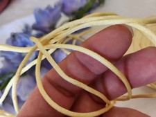 Cordon moderne queue de rat jaune lumineux 10 métres sur 0,3 cm B9