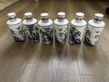6 Flacons Vintages En Opaline