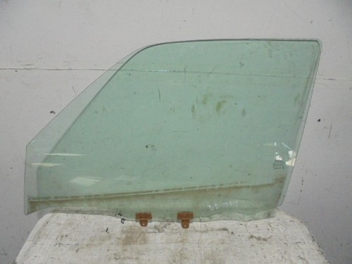 Vitre porte avant gauche - de, /