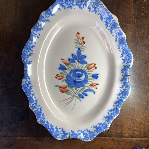 Plat faïence régionale - plat,
