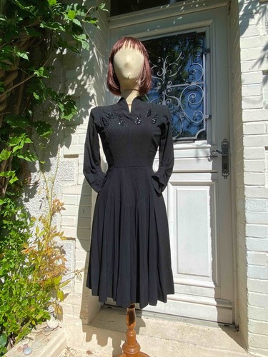 Magnifique robe noire - magnifique,